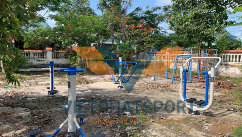 Xã Tân Mỹ, huyện Thanh Bình, tỉnh Đồng Tháp hoàn thành việc Lắp đặt máy tập công viên ngoài trời cho bà con trong xã