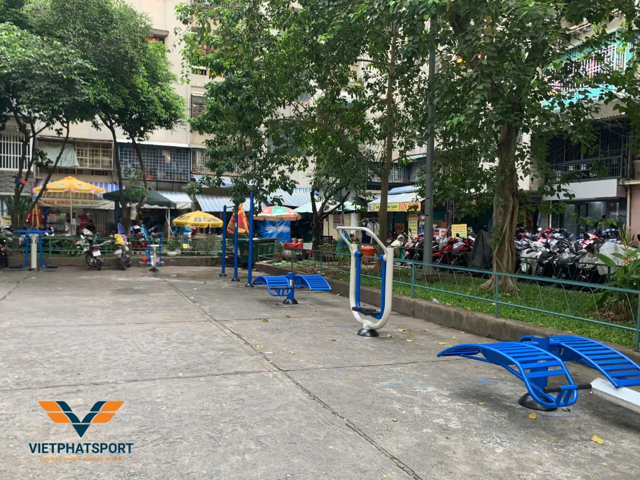 UBND Phường 11, Quận 5 lắp đặt thiết bị thể thao ngoài trời