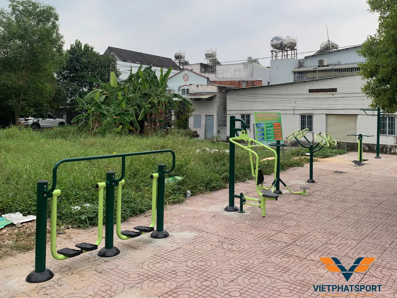 Công viên Phú Hòa thu hút người dân với máy tập ngoài trời