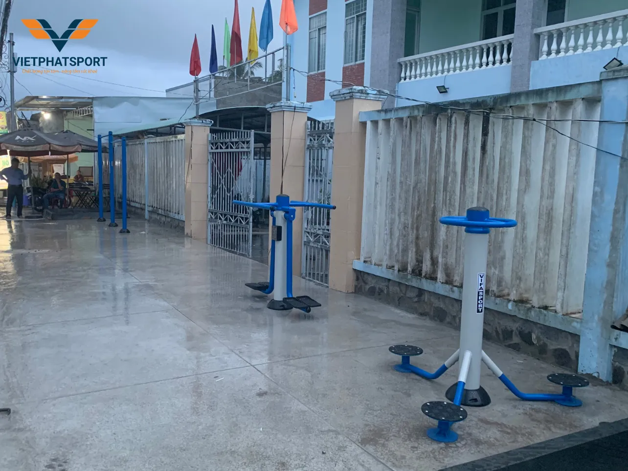 Xã Hòa Định - Tiền Giang đón nhận tiêu chí nông thôn mới với các máy tập thể thao ngoài trời do Việt Phát sport lắp đặt